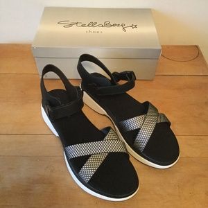 New Stella Berg Italian Athleisure Sandals